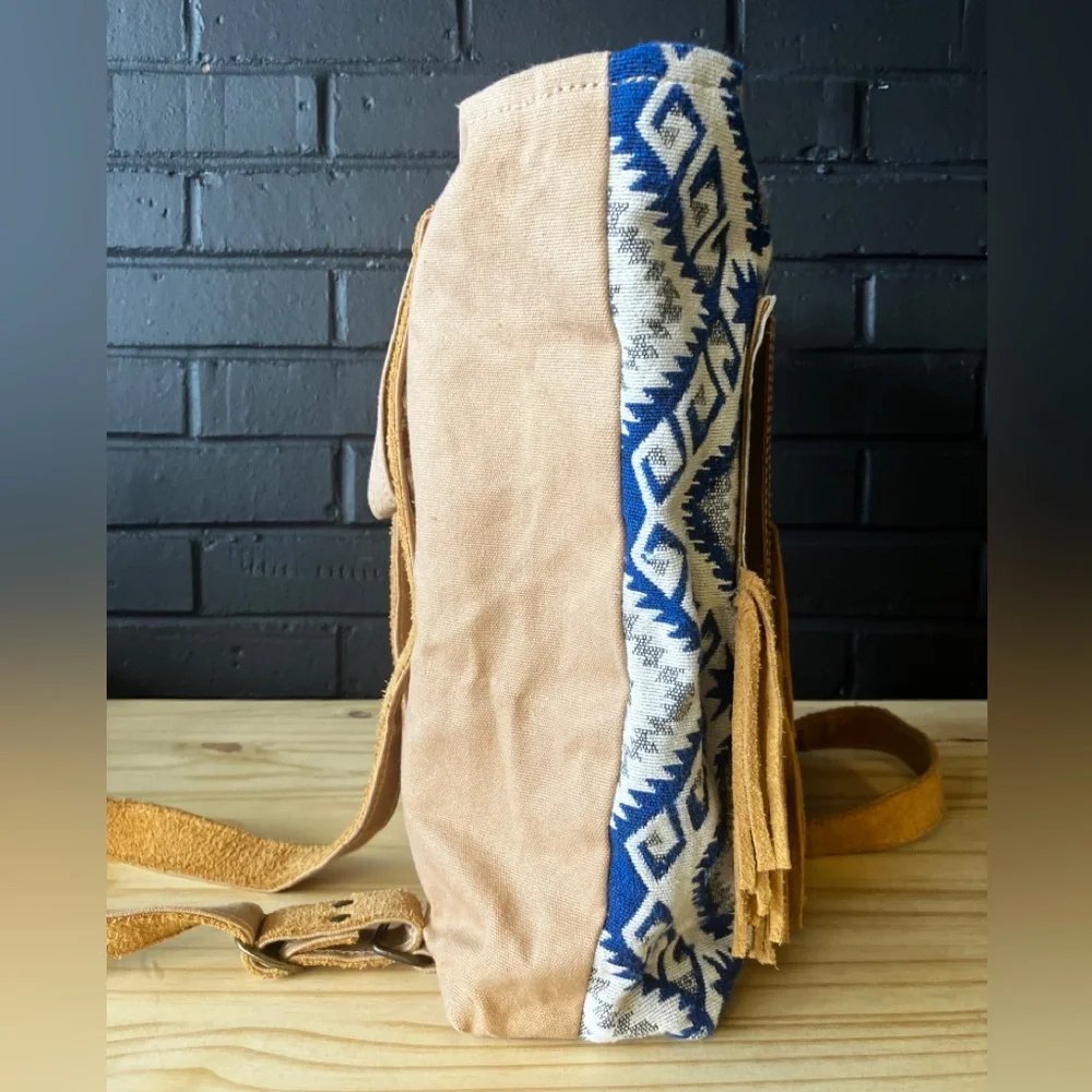 Aztec Backpack - Picture 7 of 8